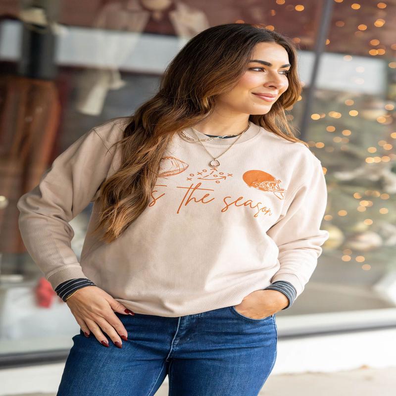 \'Tis the Season Ribbed Graphic Crewneck